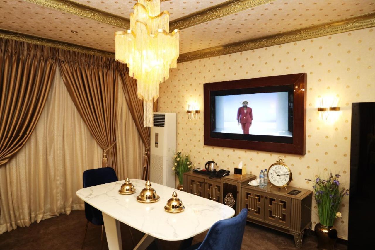 No.1 Hotel Абуджа Екстериор снимка