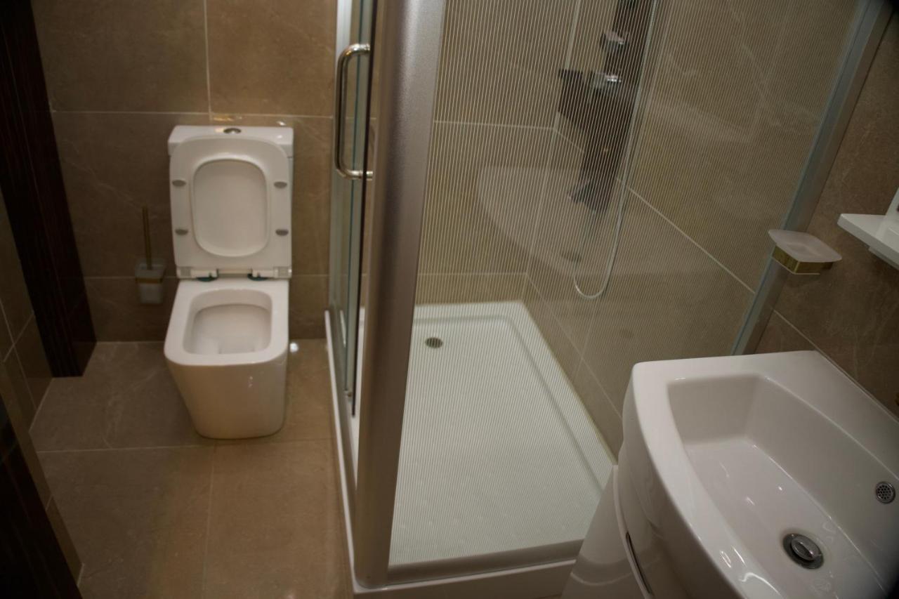 No.1 Hotel Абуджа Екстериор снимка